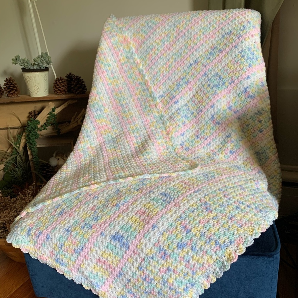 Handmade Blanket - Picture 2 of 4